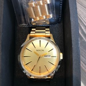 Nixon Sentry Stainless Steel